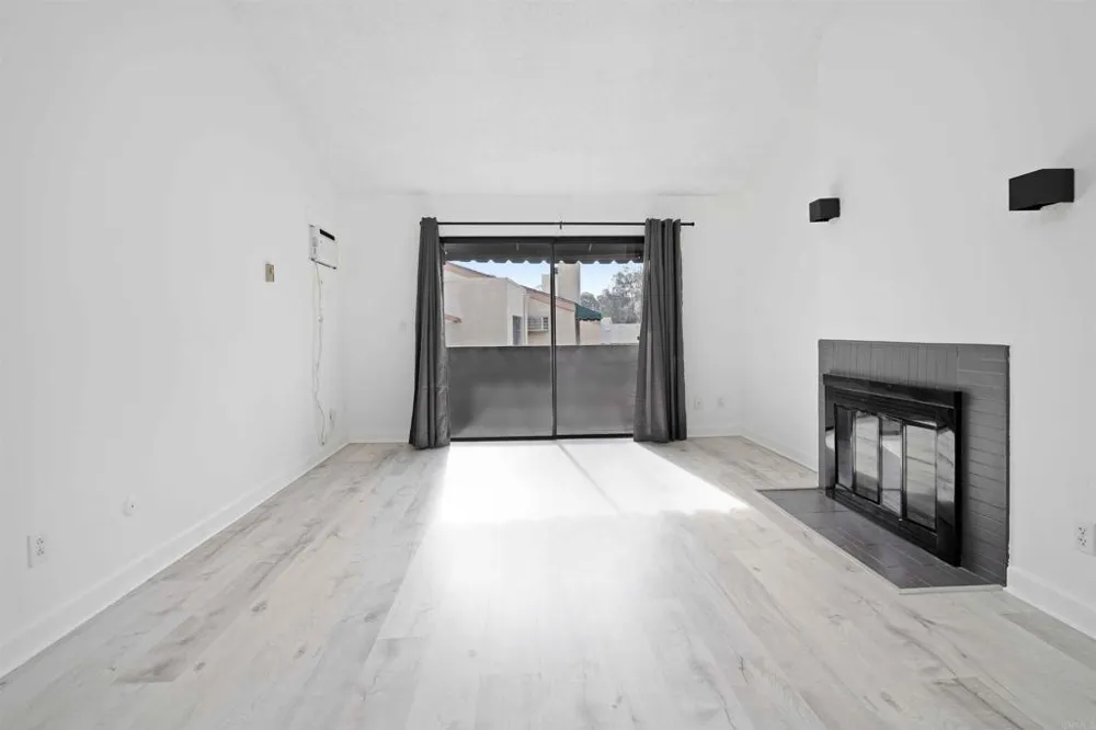 2920 Briarwood Road #H12 Bonita, CA 91902