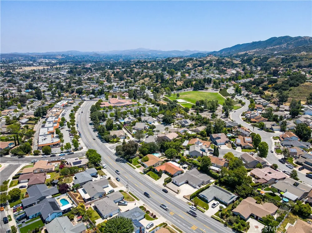 3424 Kimber Drive Newbury Park, CA 91320