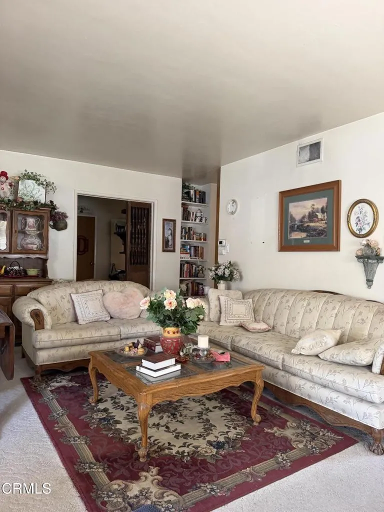 2982 David Street Riverside, CA 92506