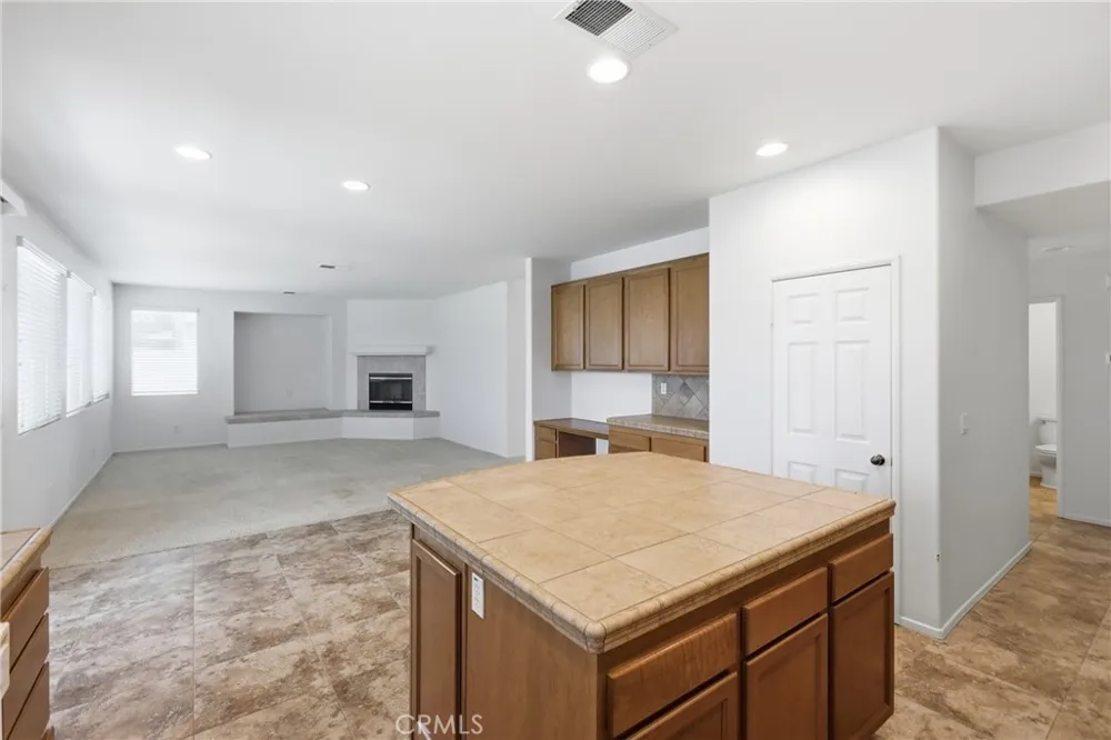 41726 Grand View Drive Murrieta, CA 92562