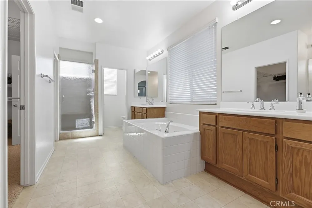 41726 Grand View Drive Murrieta, CA 92562