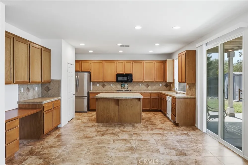 41726 Grand View Drive Murrieta, CA 92562