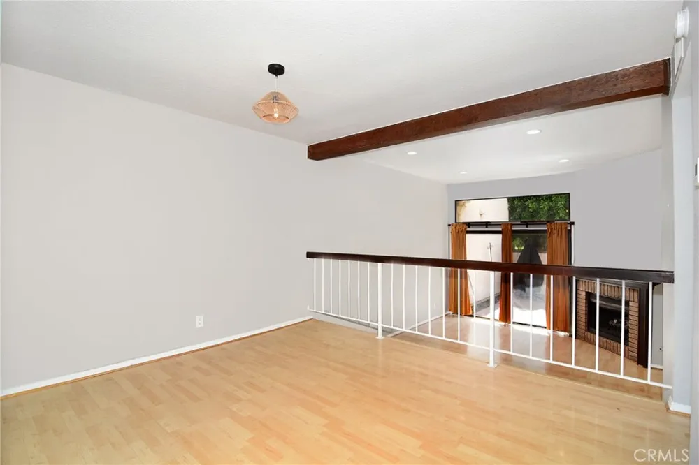 18739 Hatteras Street #55 Tarzana, CA 91356