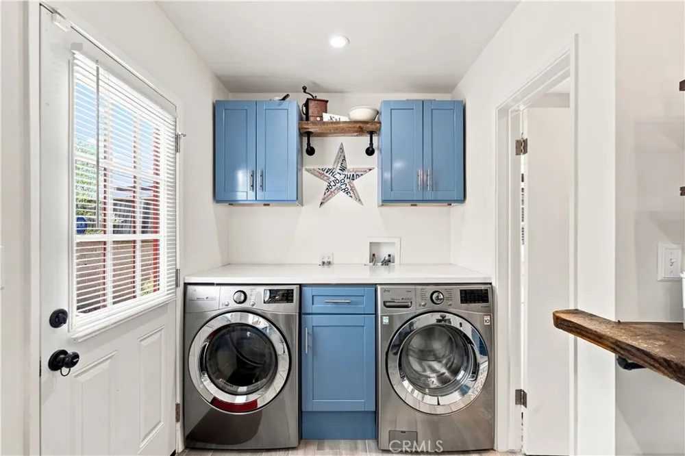 11804 Wilkie Hawthorne, CA 90250