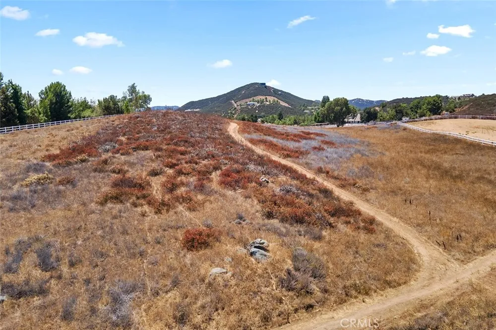 19049 Vista De Cielo Murrieta, CA 92562