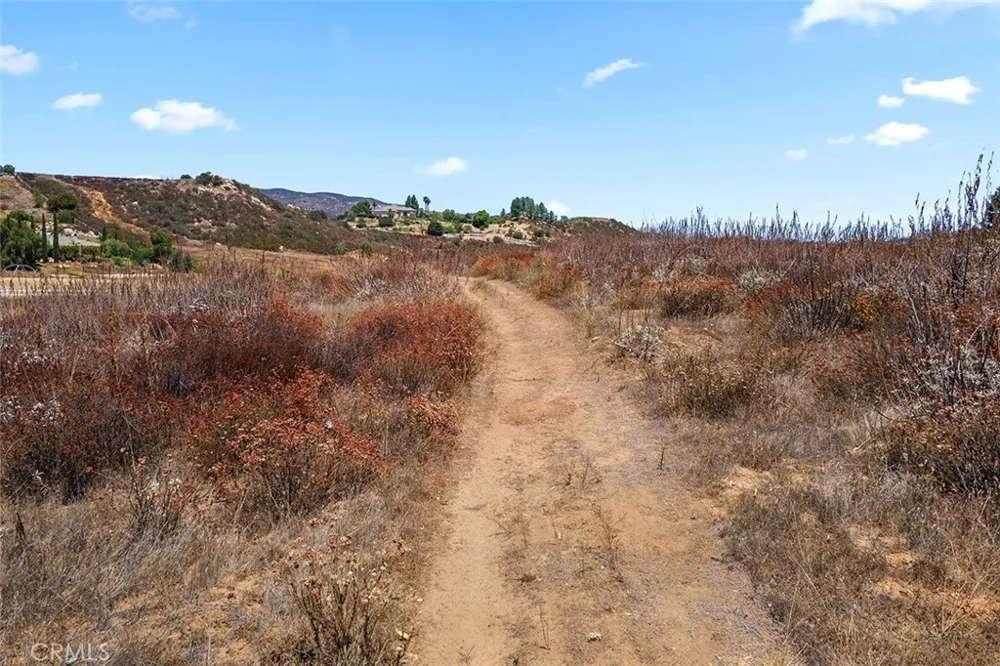 19049 Vista De Cielo Murrieta, CA 92562
