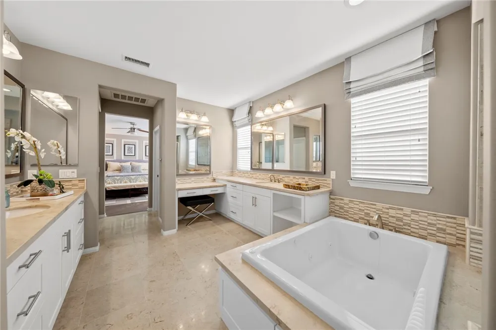 27925 Ladoga Menifee, CA 92585