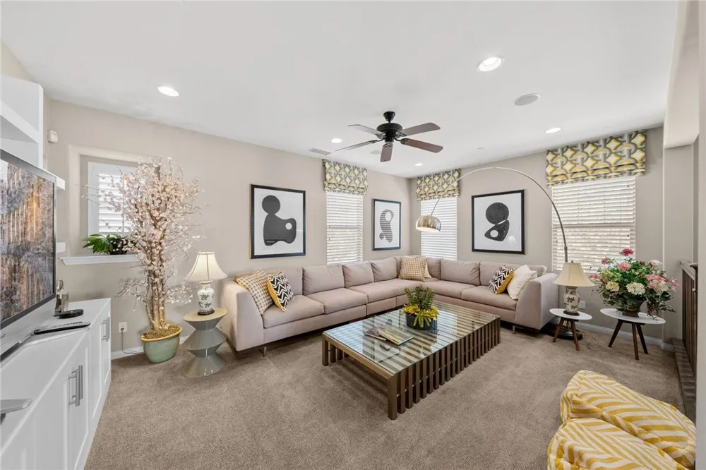 27925 Ladoga Menifee, CA 92585