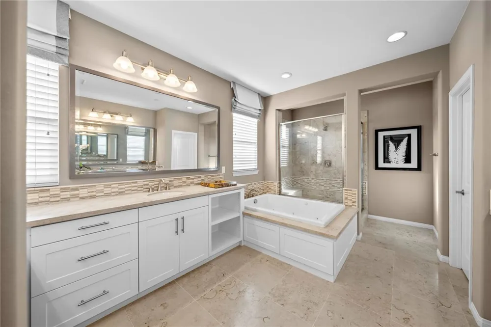 27925 Ladoga Menifee, CA 92585