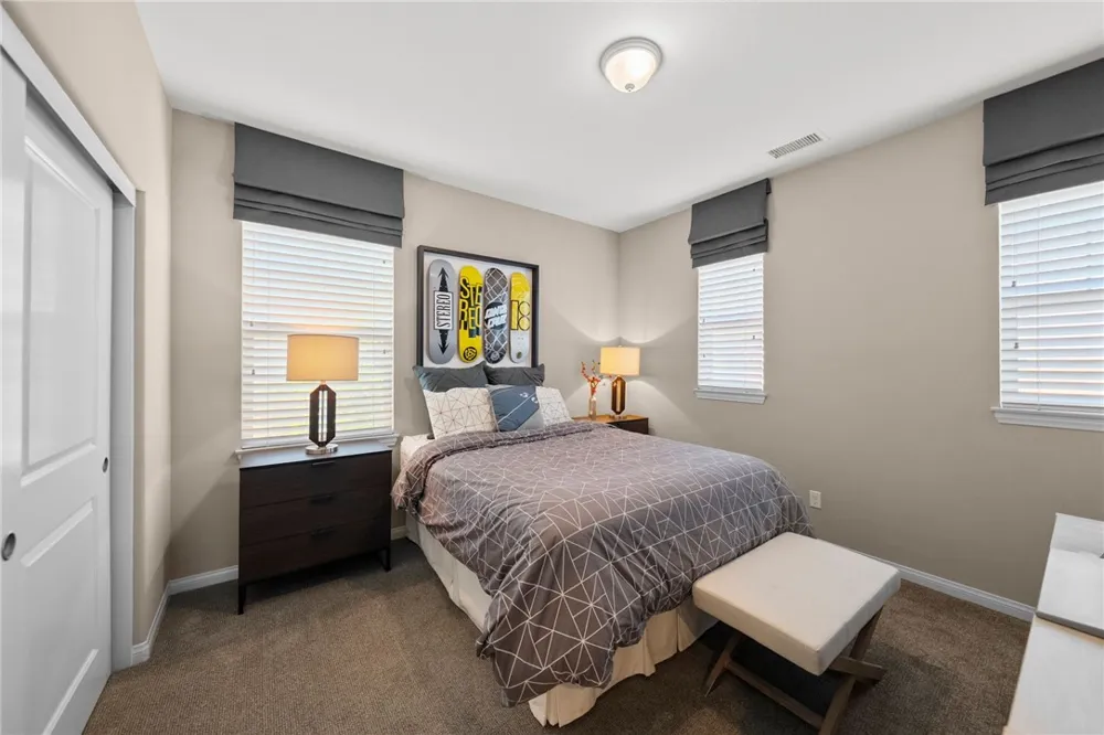 27925 Ladoga Menifee, CA 92585
