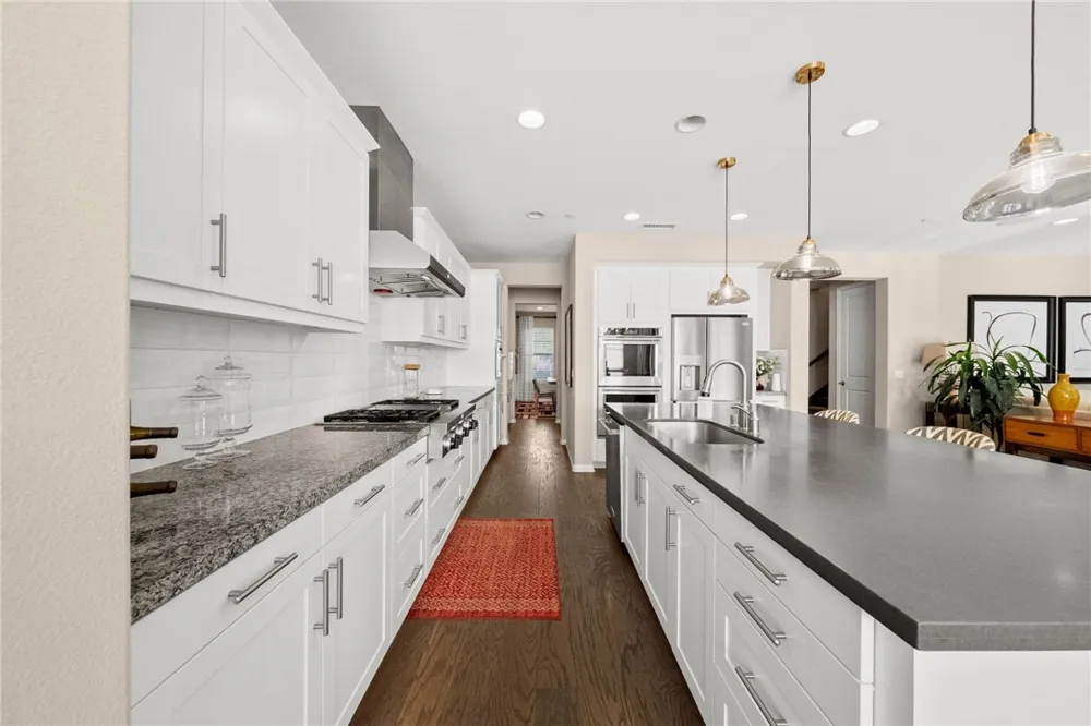 27925 Ladoga Menifee, CA 92585