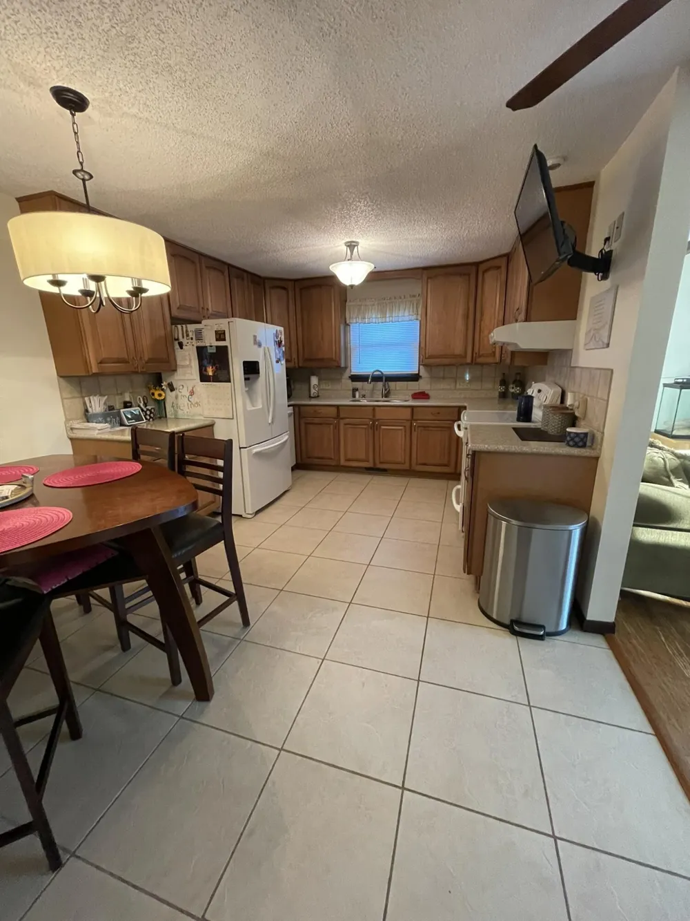 1018 Elm Street SW Demotte, IN 46310
