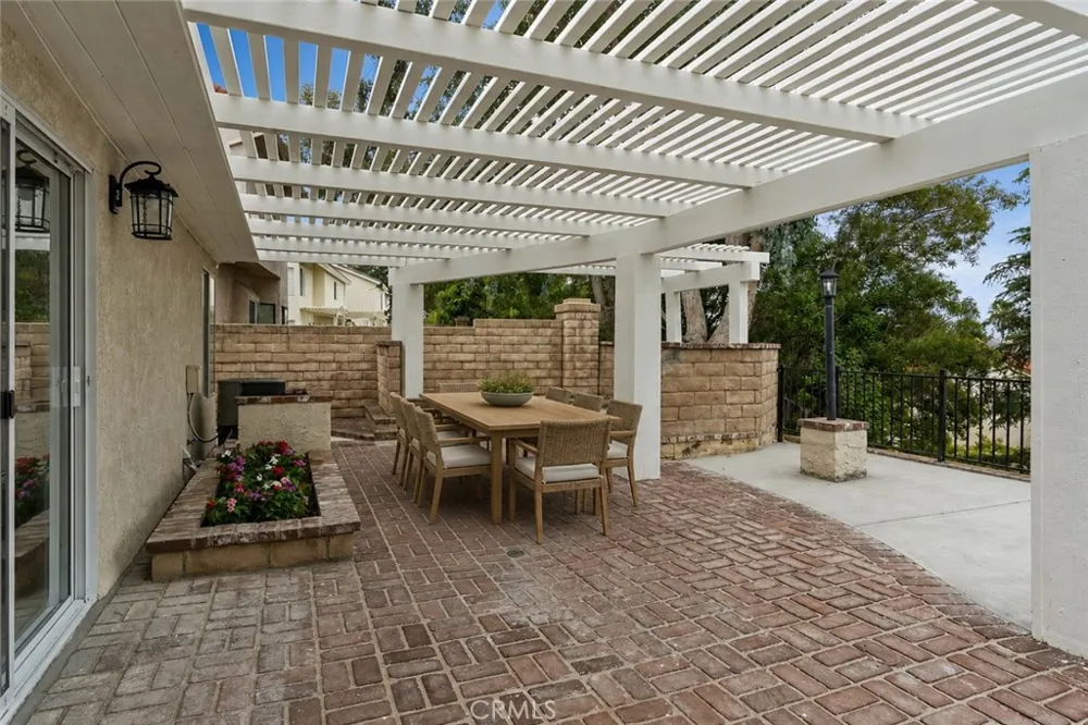 7910 Mencken Avenue West Hills, CA 91304