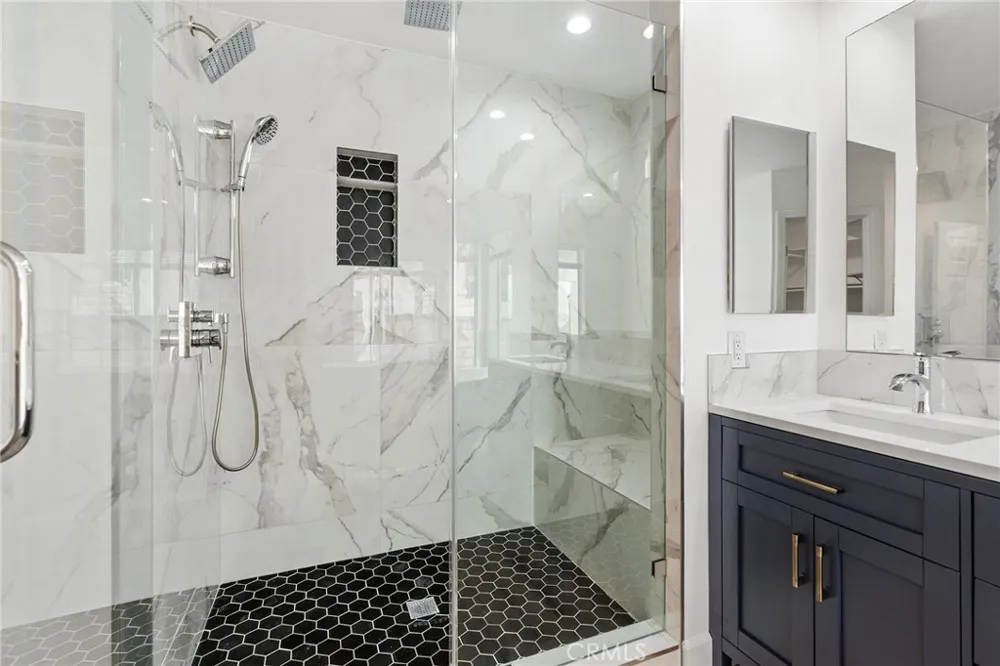 7910 Mencken Avenue West Hills, CA 91304