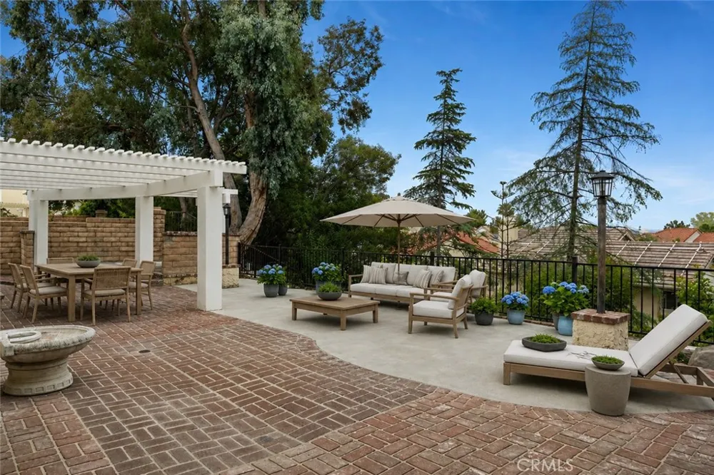 7910 Mencken Avenue West Hills, CA 91304
