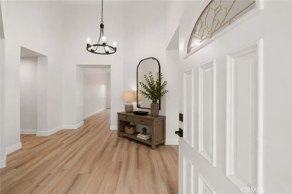 7910 Mencken Avenue West Hills, CA 91304
