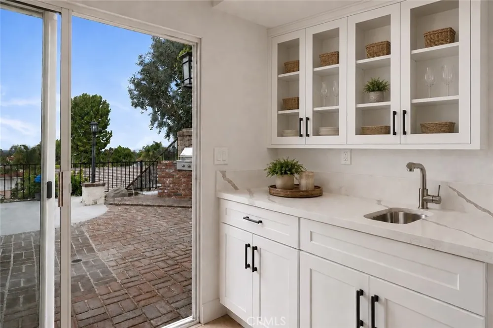 7910 Mencken Avenue West Hills, CA 91304