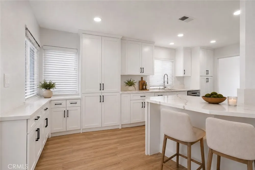 7910 Mencken Avenue West Hills, CA 91304
