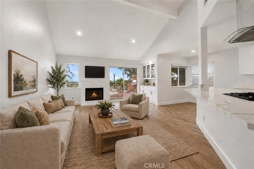 7910 Mencken Avenue West Hills, CA 91304