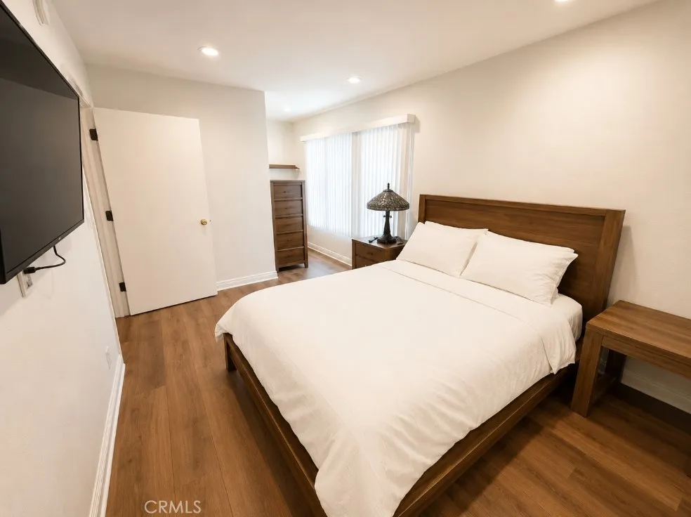 337 Washington Boulevard #4 Marina del Rey, CA 90292