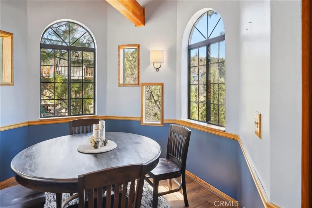 1179 Ridge Road Fawnskin, CA 92333