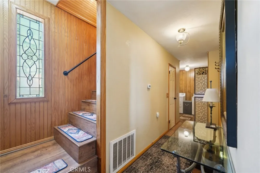 1179 Ridge Road Fawnskin, CA 92333