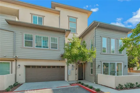 7402 Palazzo