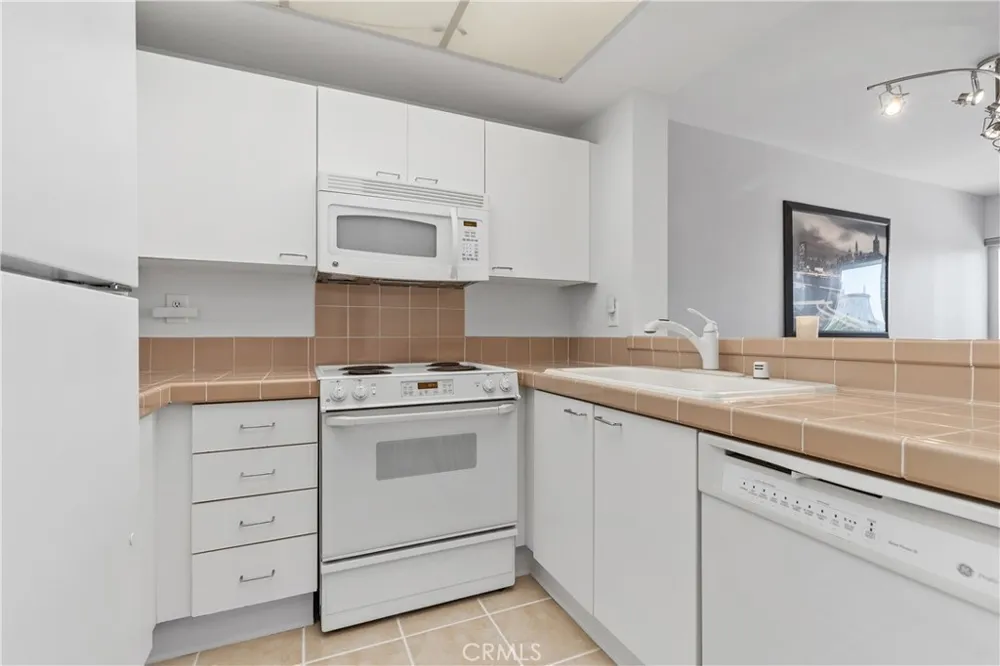 525 E Seaside #710 Long Beach, CA 90802