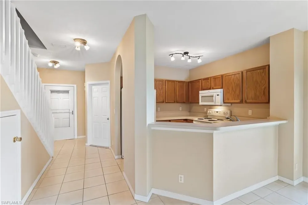 10059 Poppy Hill Drive Fort Myers, FL 33966