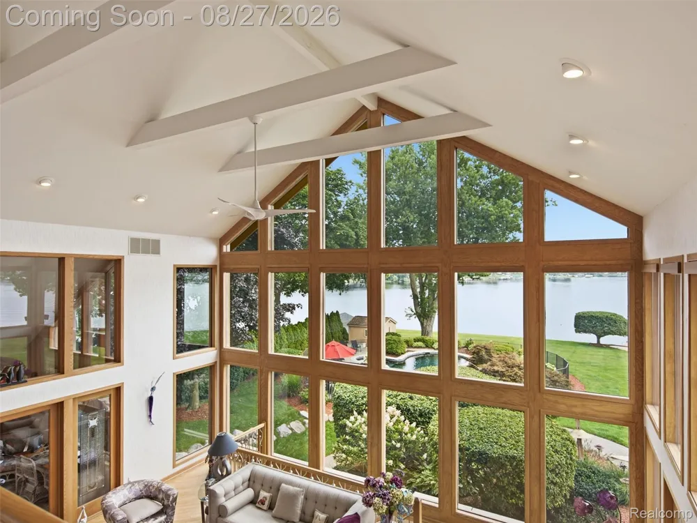 3549 Mann Road Waterford Charter Township, MI 48346