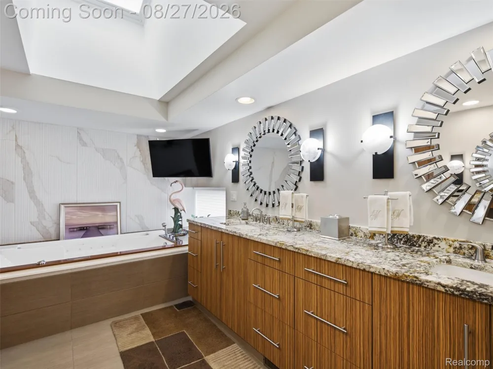 3549 Mann Road Waterford Charter Township, MI 48346