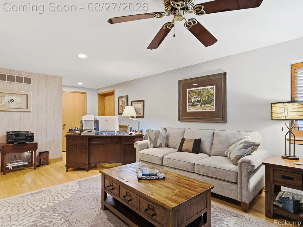 3549 Mann Road Waterford Charter Township, MI 48346