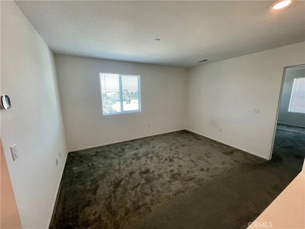 7155 Citrus #359 Fontana, CA 92336