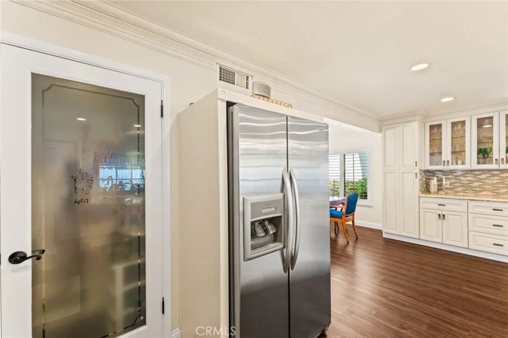 676 redwood Lane San Dimas, CA 91773