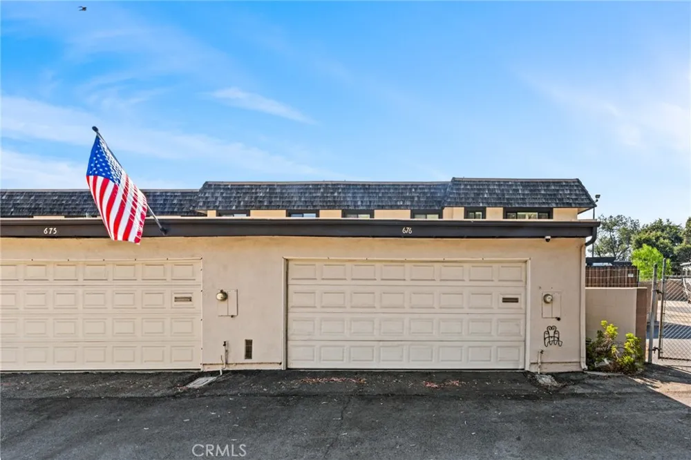 676 redwood Lane San Dimas, CA 91773