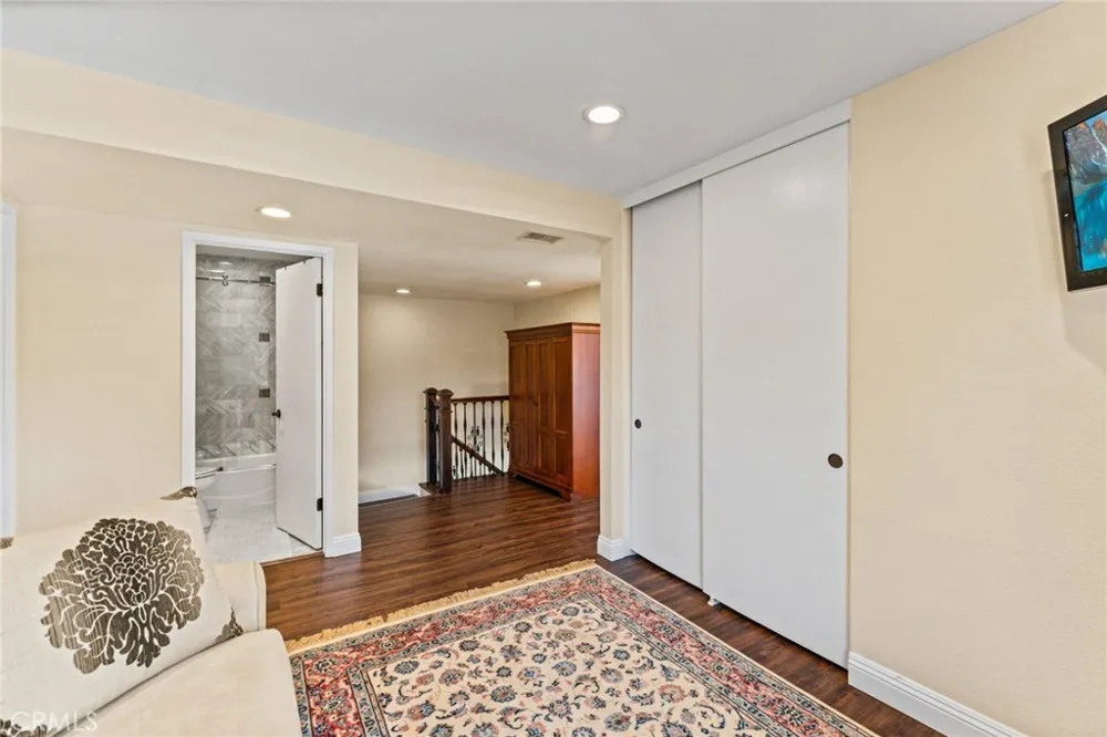 676 redwood Lane San Dimas, CA 91773
