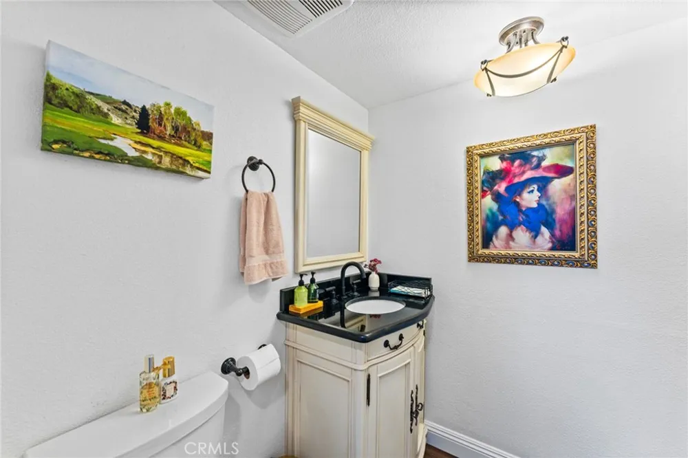 676 redwood Lane San Dimas, CA 91773