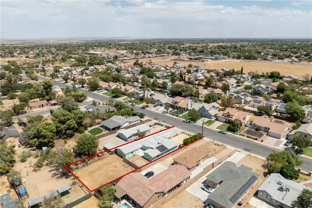 42435 52nd Street W Lancaster, CA 93536