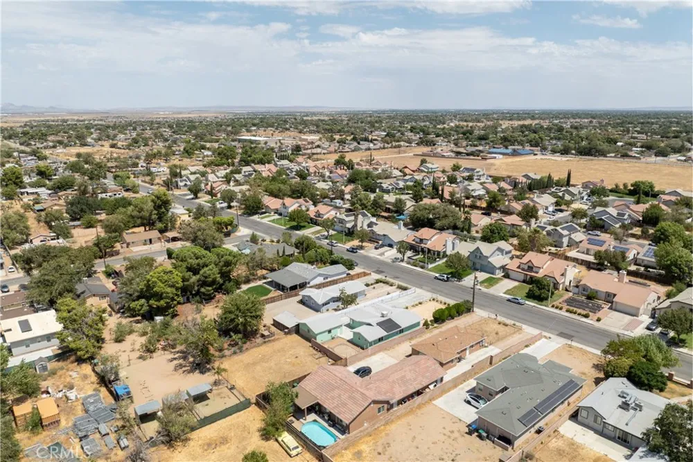 42435 52nd Street W Lancaster, CA 93536