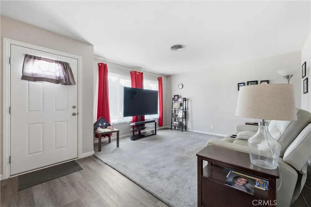 42435 52nd Street W Lancaster, CA 93536