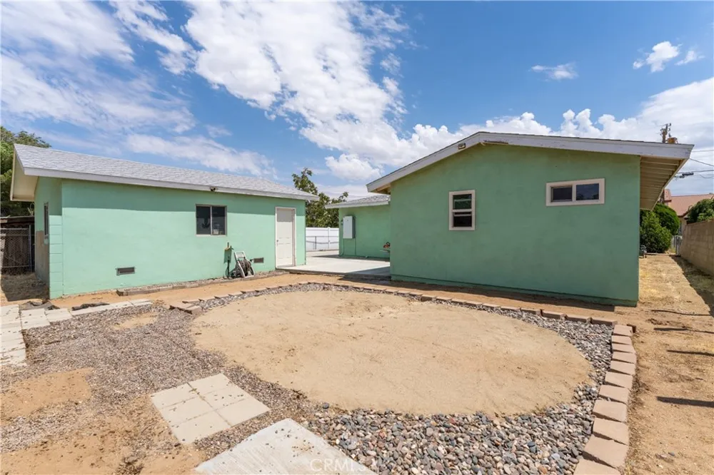 42435 52nd Street W Lancaster, CA 93536