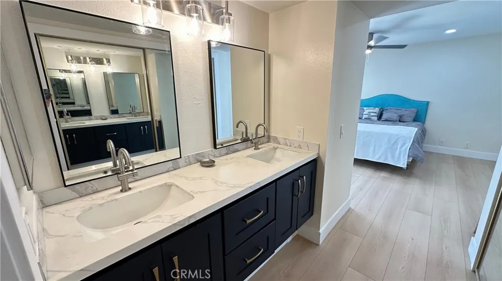 4630 Eastbourne Bay Oxnard, CA 93035
