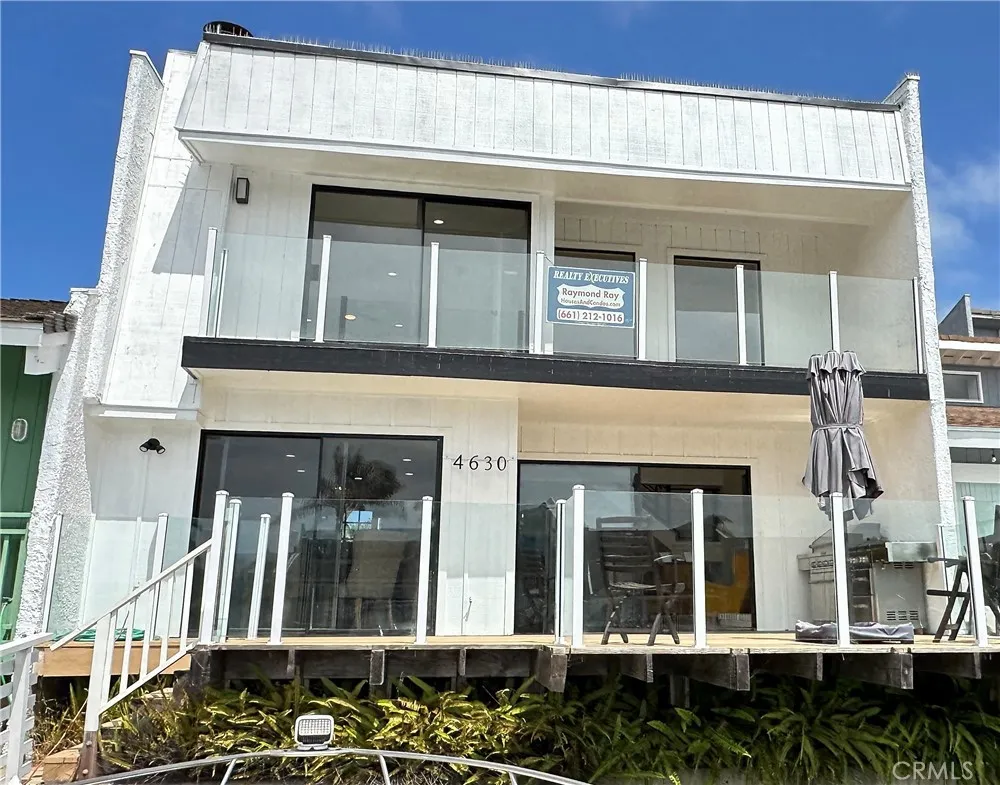 4630 Eastbourne Bay Oxnard, CA 93035
