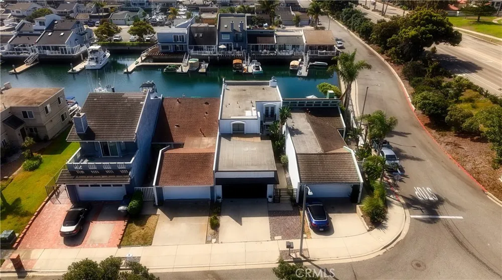4630 Eastbourne Bay Oxnard, CA 93035