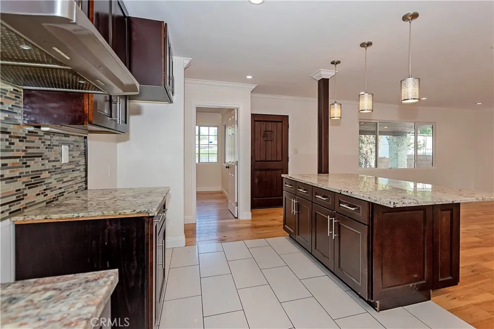 43617 Fern Lancaster, CA 93534