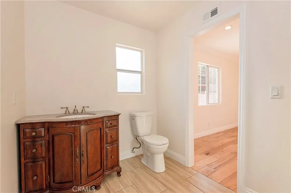 43617 Fern Lancaster, CA 93534
