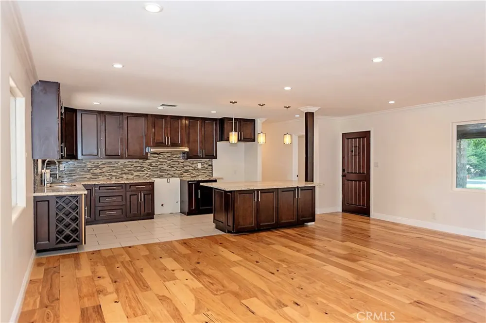 43617 Fern Lancaster, CA 93534