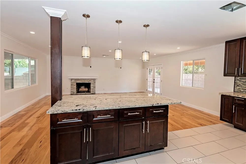 43617 Fern Lancaster, CA 93534
