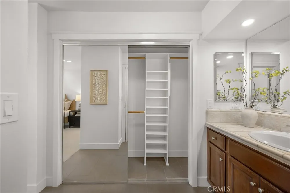 3504 Poinsettia Avenue Manhattan Beach, CA 90266