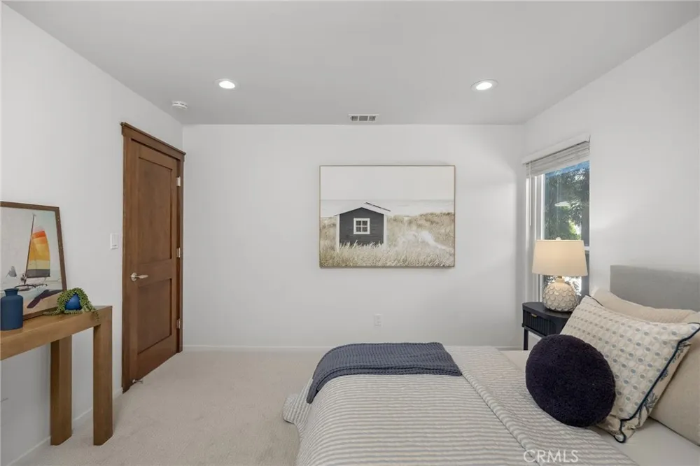 3504 Poinsettia Avenue Manhattan Beach, CA 90266